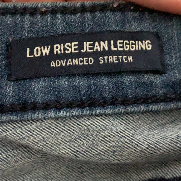 Hollister Low Rise Jeggings - Picture 3 of 3